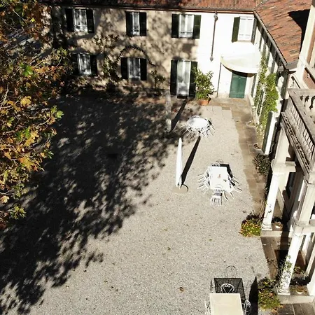 La Casa Nel Parco 招待所 *